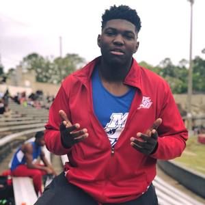 Meet your Posher, Devontaye